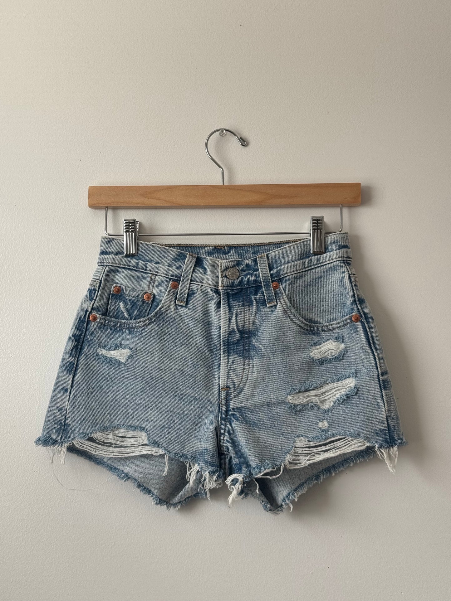 Levi’s 501 High Waisted Shorts SIZE 24 WAIST