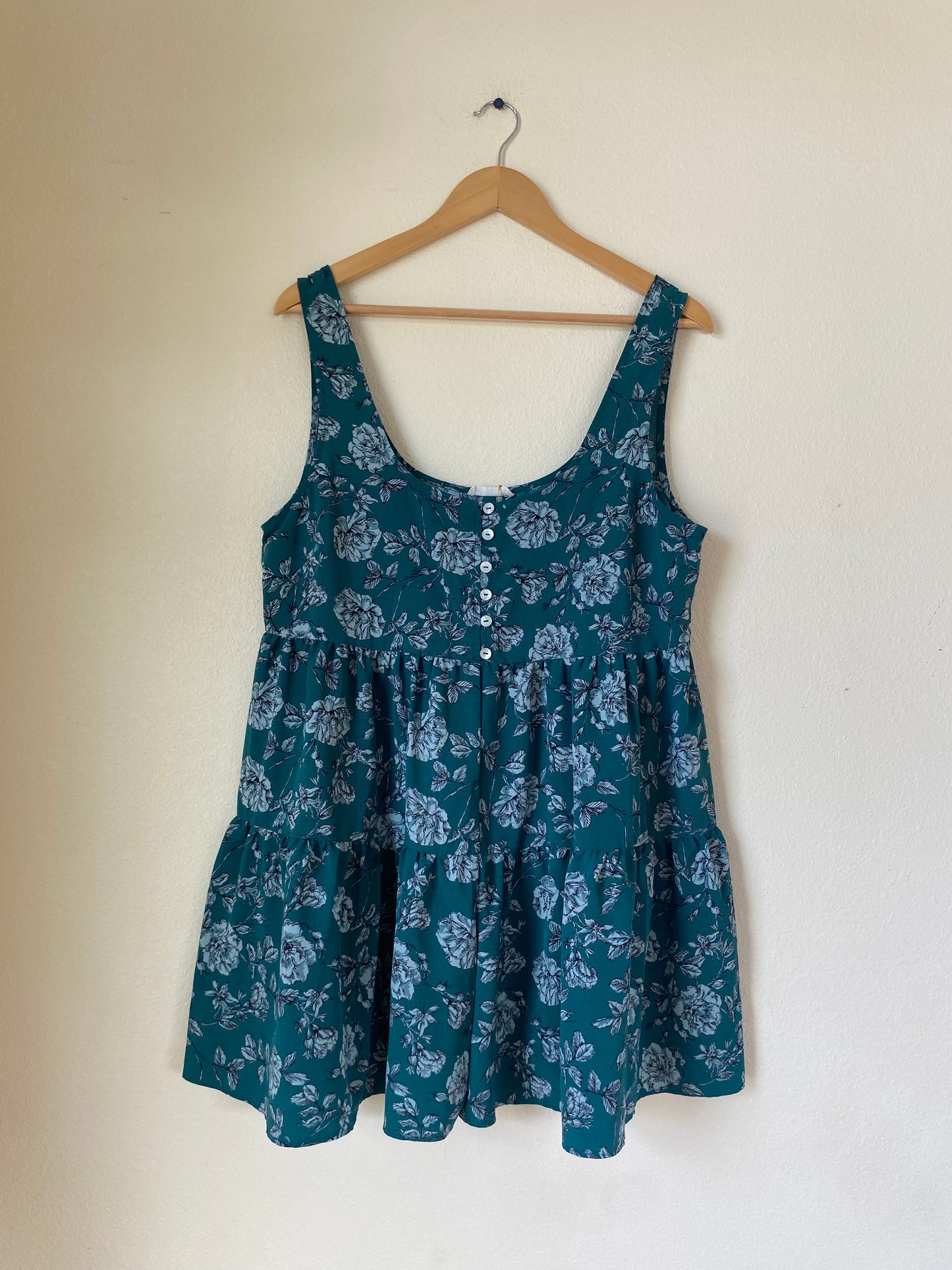 Urban Outfitters Green Floral Romper LARGE