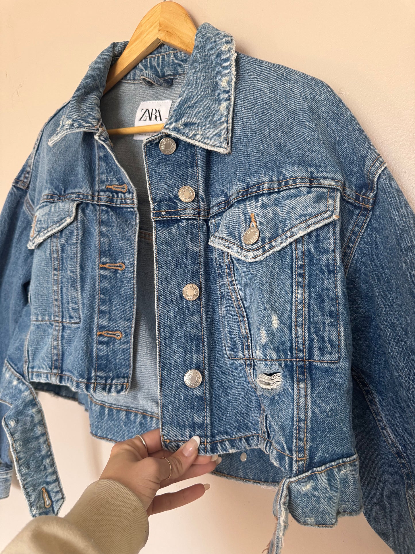 Zara Distressed Cropped Retro Denim Jean Jacket SMALL