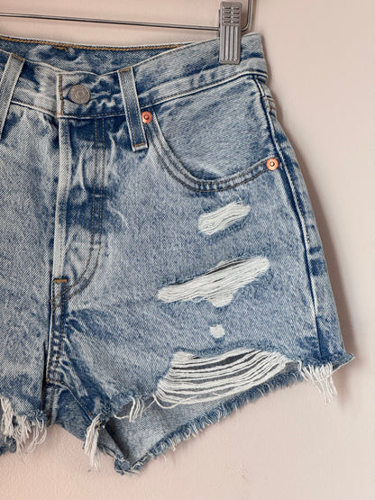 Levi’s 501 Distressed Shorts WAIST 24/25