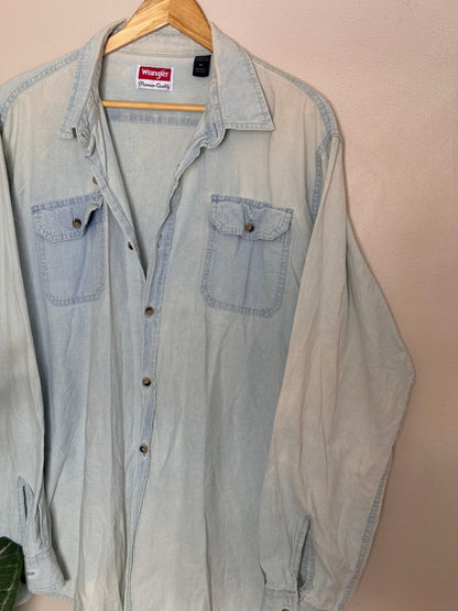 Wrangler Distressed Button Up SMALL/MEDIUM